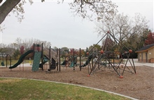 Robert Bernas Park